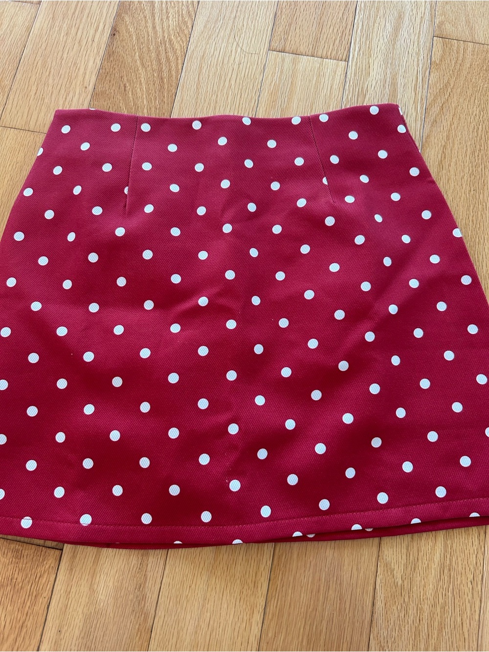 New red dots skirts small high rise